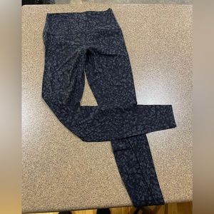 Lululemon leggings Size 8 Tall